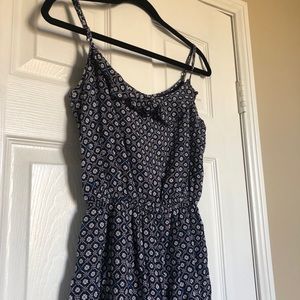 ABERCROMBIE & FITCH Navy Floral Romper